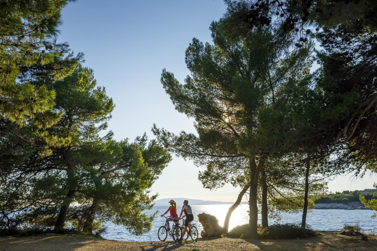 Valamar Camping Padova Banjol Екстер'єр фото