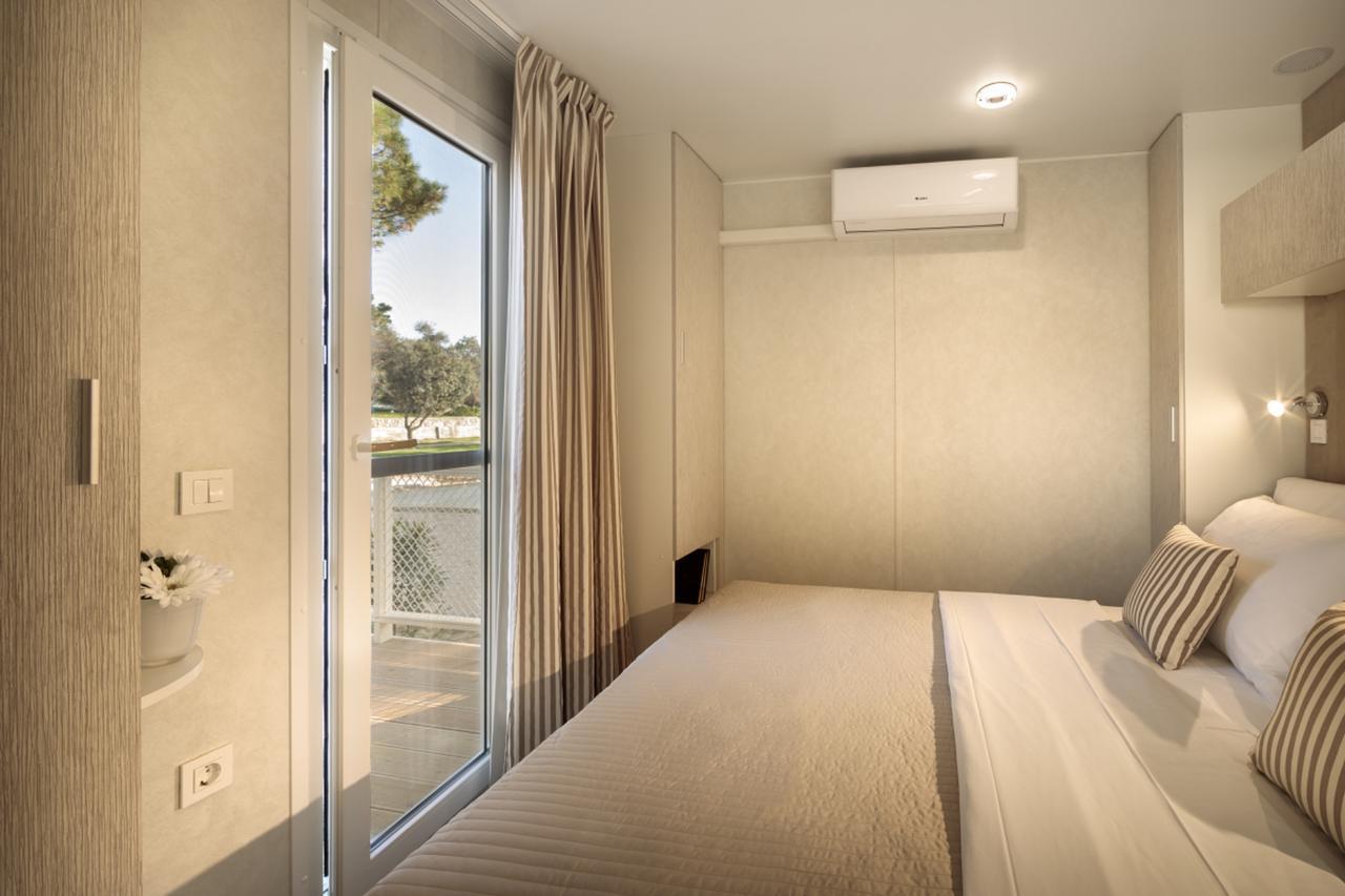 Valamar Camping Padova Banjol Екстер'єр фото