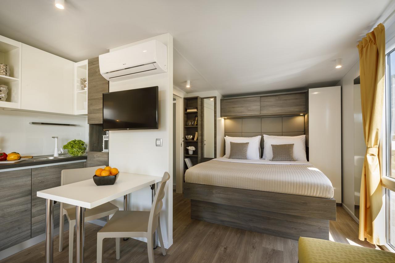 Valamar Camping Padova Banjol Екстер'єр фото