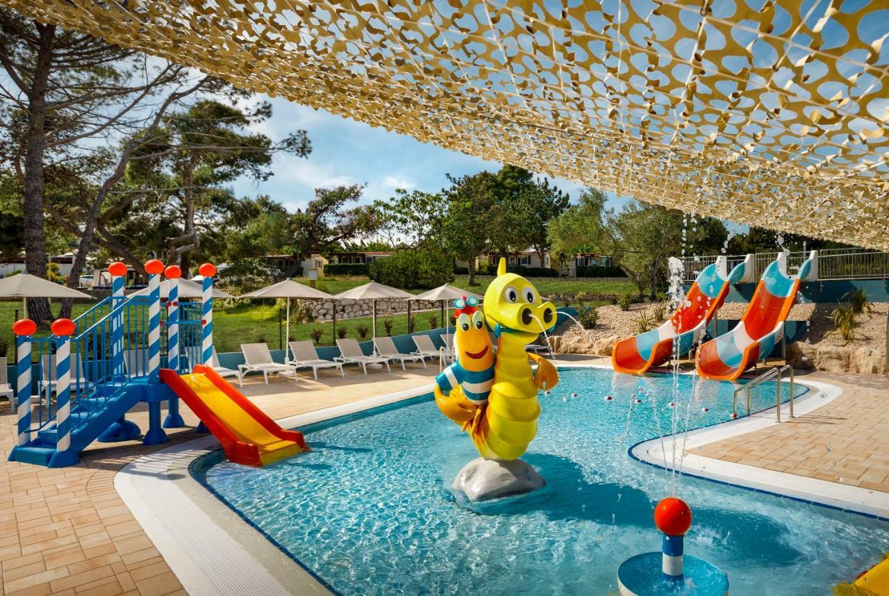 Valamar Camping Padova Banjol Екстер'єр фото